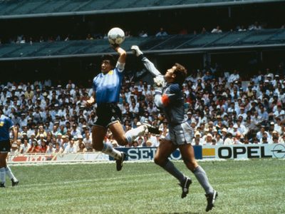 El insólito mensaje de Peter Shilton, arquero inglés en México 1986, tras la muerte de Maradona