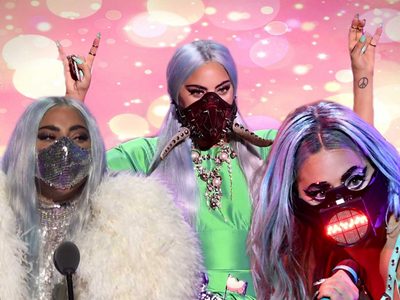 No falló: Lady Gaga fue el centro de atención en los VMAs con sus jugados outfits