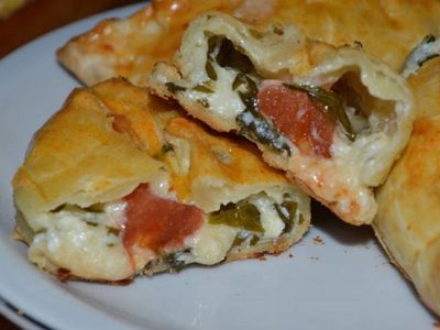 Empanadas caprese: resolvé la cena con pocos ingredientes y esta receta súper exprés que no falla