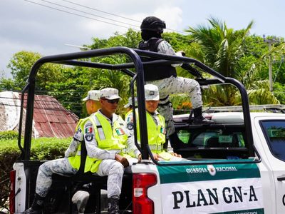 Beryl se intensifica de nuevo a categoría 3 y entrará en la madrugada por Tulum (Video)