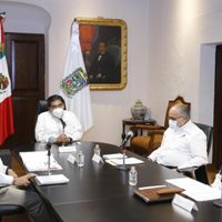 Barbosa suplica a STPS detener reactivación de industrias
