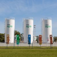 Medida estratégica: YPF vende la mitad de YPF Agro para financiar su expansión en Vaca Muerta