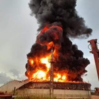 AMLO informa que trabajadores de Pemex y la Marina apoyan en combatir incendio de Cuba