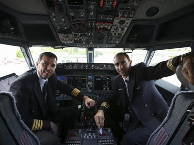 Piden que los aeronavegantes no deban permanecer en cuarentena