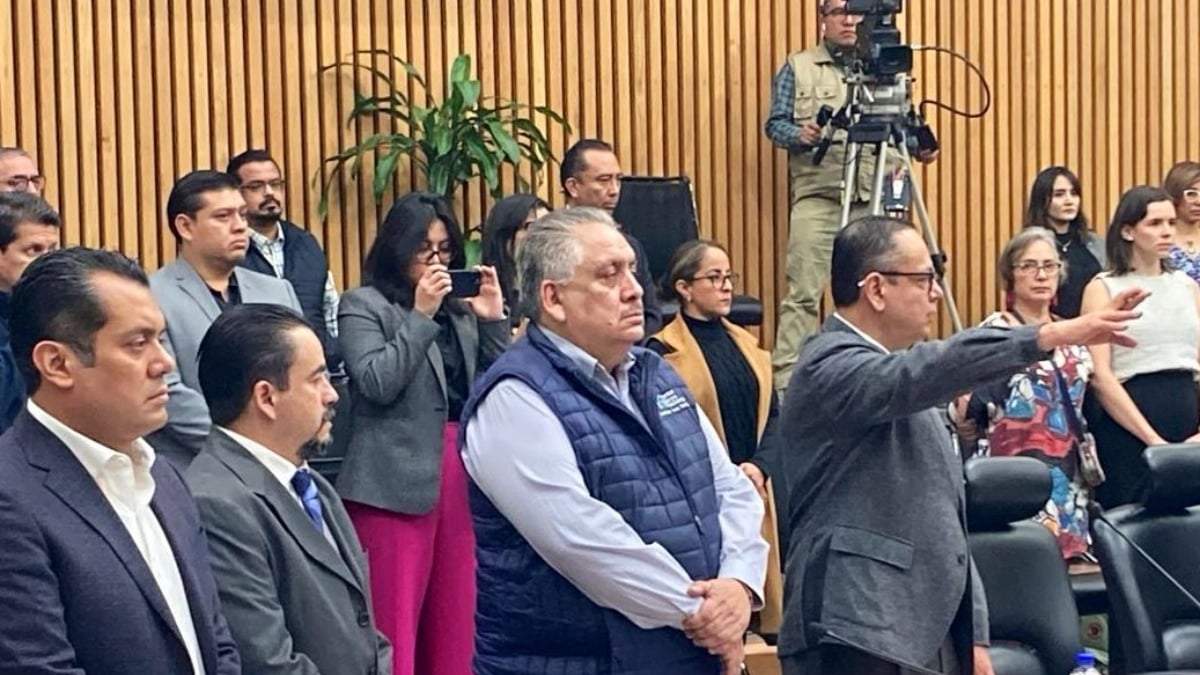 Germán Martínez Cázares rinde protesta como representante suplente del PAN