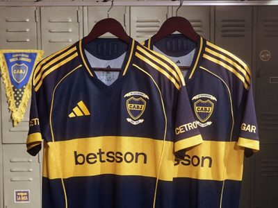 Listos para el Mundial de Clubes: presentaron las nuevas camisetas de Boca