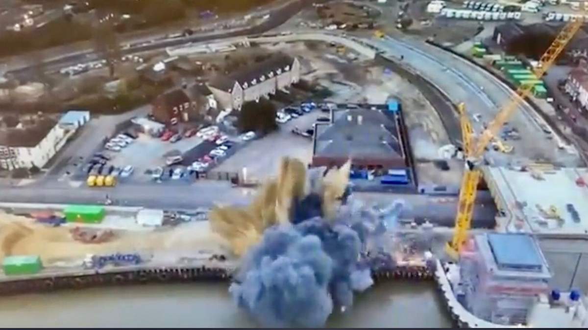 Bomba de la Segunda Guerra Mundial explota cuando intentaban desactivarla
