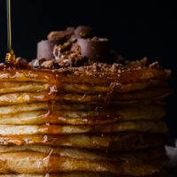 Con esta receta de pancakes fáciles vas a tener el desayuno o la merienda perfecta en pocos minuto