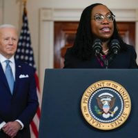 Biden nomina a Kentaki Brown Jackson como jueza de la Suprema Corte de EU