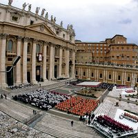 En el Vaticano, el 'lobby gay” es todo un sistema