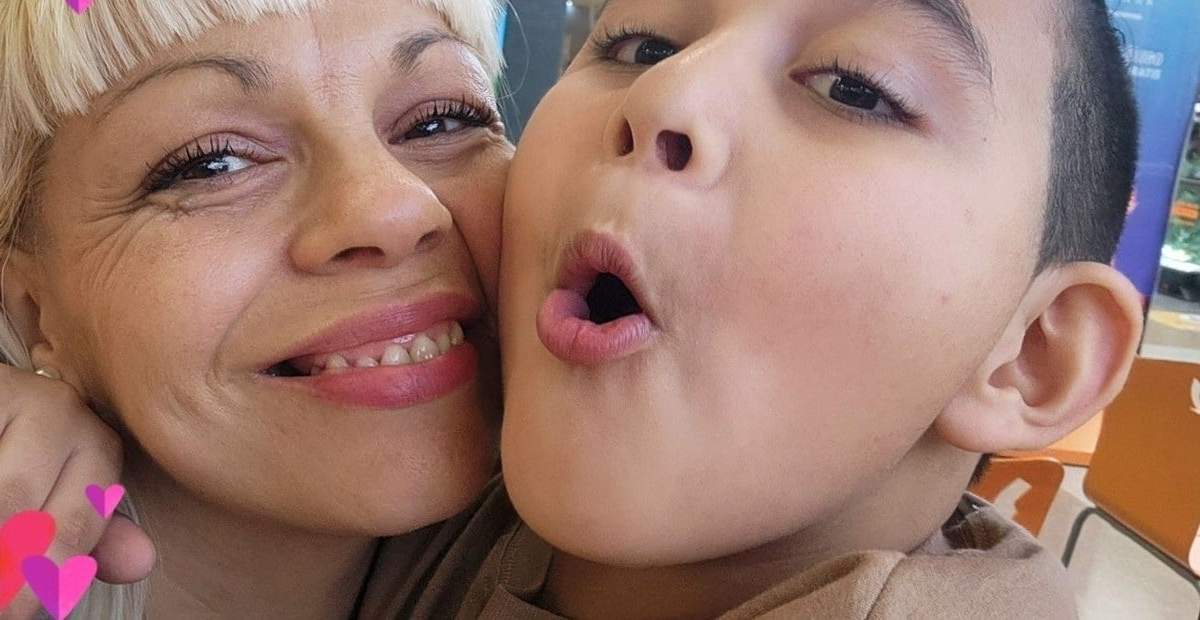 Una mujer y su hijo de siete años aparecieron muertos en un hotel