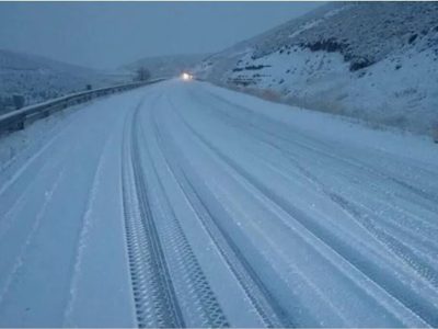 Ingreso de aire polar afectará hasta mañana las rutas neuquinas por lluvias y neviscas