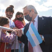 Alberto Fernández retomó la campaña: “Por favor, no condenemos al país al retroceso”
