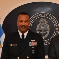 El jefe de Comando Sur de Estados Unidos viajará a Argentina y se reunirá con Luis Petri