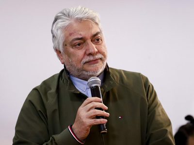 Pronóstico reservado para el expresidente paraguayo Fernando Lugo: fue operado tras sufrir un ACV