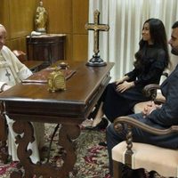 El Papa recibe en el Vaticano a la Premio Nobel de la Paz Nadia Murad