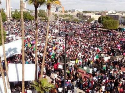 Más de 20 mil mexicalenses alzan la voz y exigen renuncia de Peña y Kiko Vega