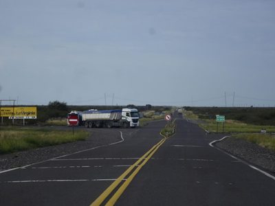 Accidente fatal en Río Negro: chocó contra un camión de carga y falleció