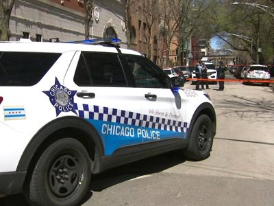 Tiroteo a una reunión familiar en Chicago deja una niña muerta y 10 heridos