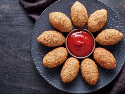 Kibbe de pollo, avena y verduras: la receta árabe que vas a amar si querés comer sin harina