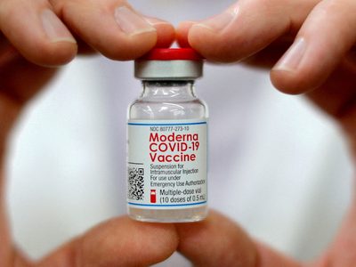 Moderna denunció a Pfizer y BioNTech por “infringir” su patente en el diseño de la vacuna anti-Covid