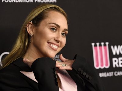 Miley Cyrus sorprendió a sus fans con el anuncio de su regreso a la música: "Esta vez va en serio"