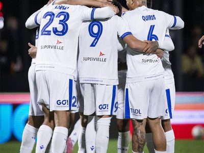 Vélez se lo empató a Deportivo Riestra con un blooper