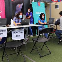 Chile notifica una cifra "inédita" de contagios diarios con casi 18 mil 500 casos nuevos