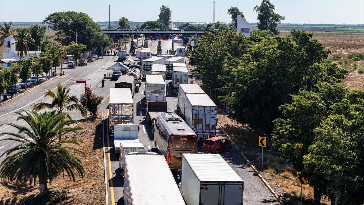 Bloqueo transportista. Crisis en el campo e inseguridad carretera