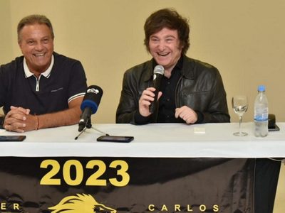 Carlos Eguia cargó contra el candidato radical por el uso del sello Juntos por el Cambio