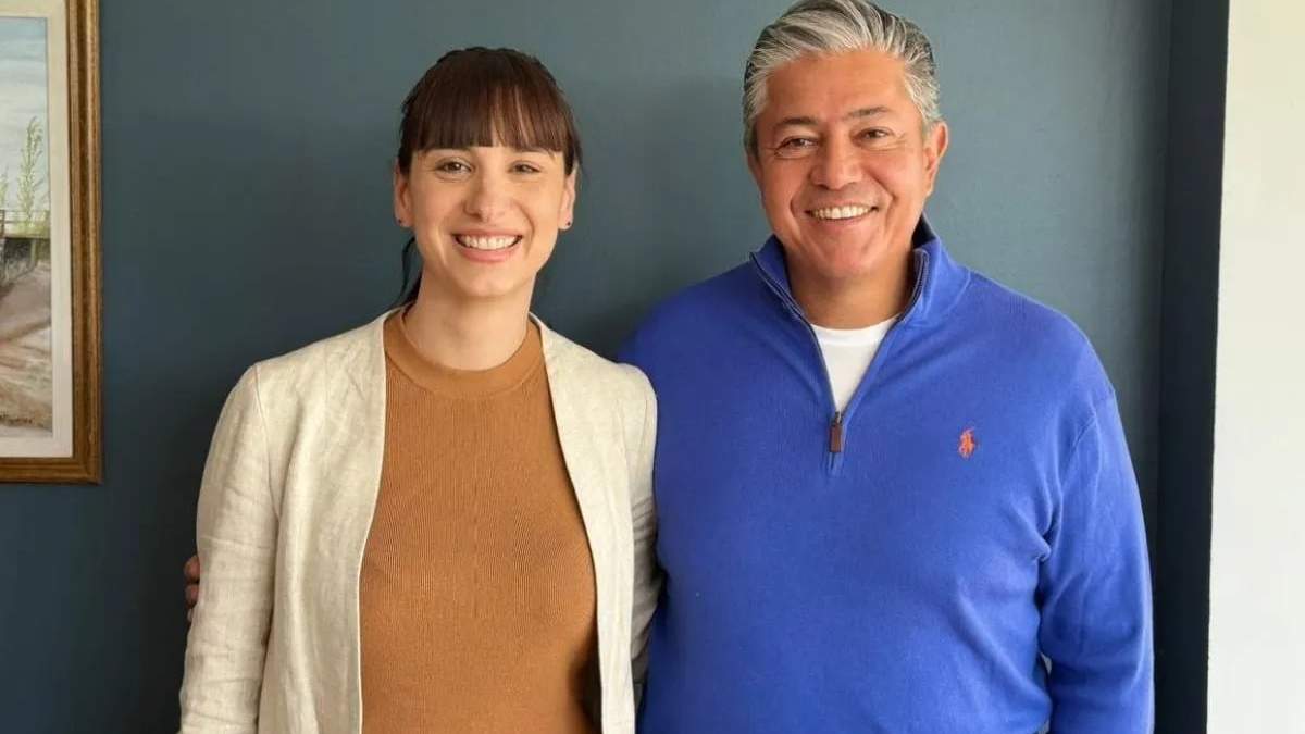 Leticia Esteves junto al gobernador Rolando Figueroa