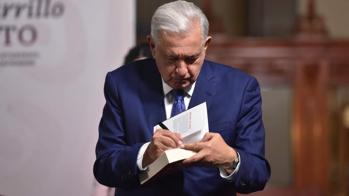 AMLO. "El gobierno de las mayorías"