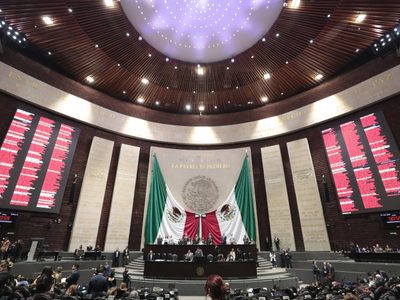 Diputados aprueban reforma que reduce la edad para la pensión a adultos mayores
