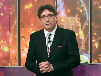 Alex Caniggia se vengó de la peor manera de Oscar Mediavilla: “Se filtró, tengo el dedo gastado”