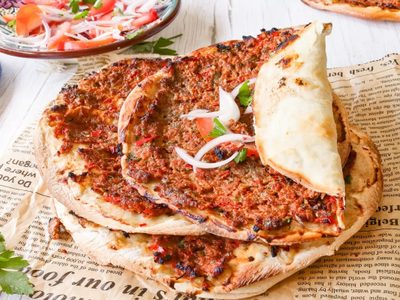 Receta de la pizza turca: ¿la conocías?