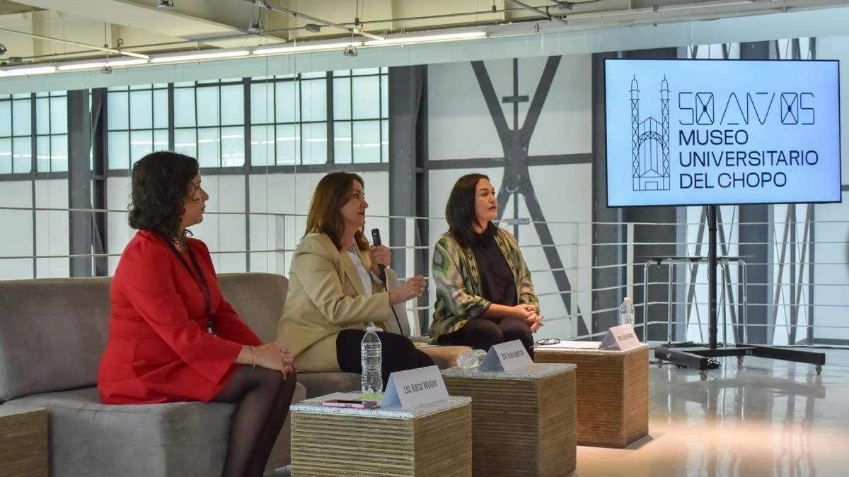 Karol Wolley, Rosa Beltrán y Sol Henaro
