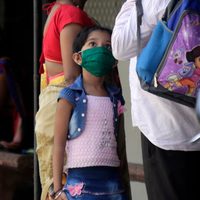 Publican guía para proteger a niños y escuelas del coronavirus