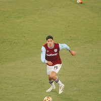 Edson Álvarez llega a préstamo con el Fenerbahce del futbol turco
