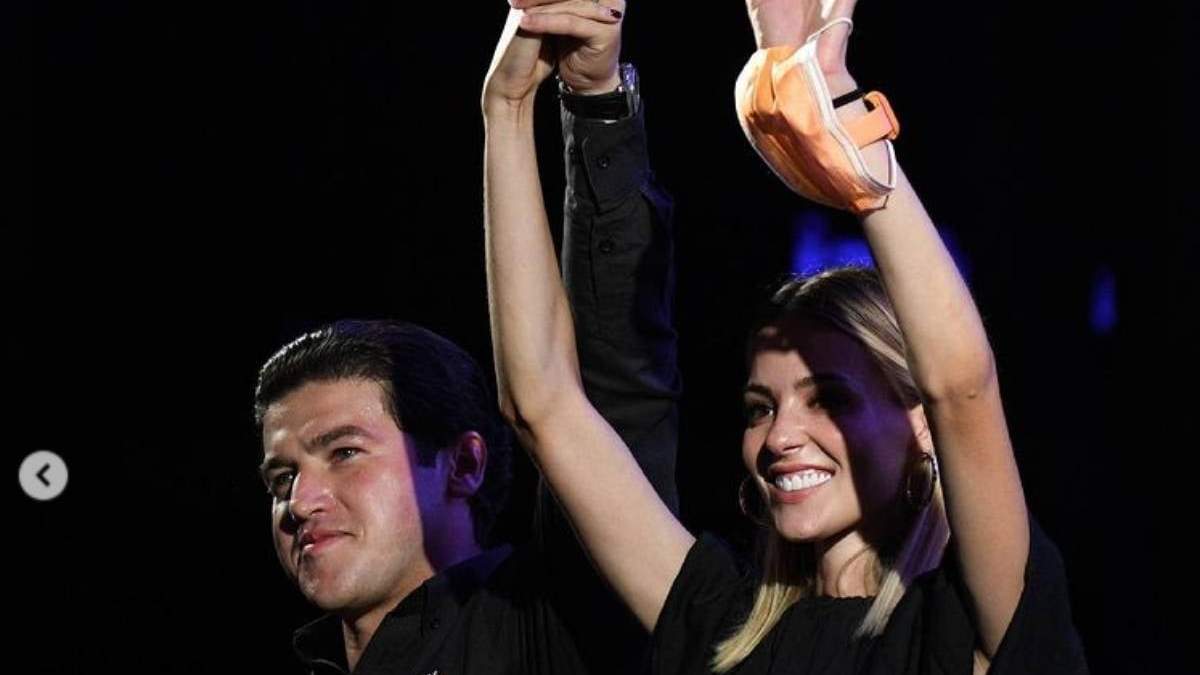 Samuel García y Mariana Rodríguez