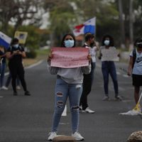 Maestros en Panamá rechazan el retorno de la presencialidad en la aulas
