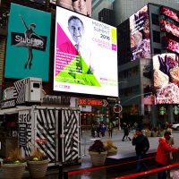 Jefe de Gobierno promociona su imagen en Times Square