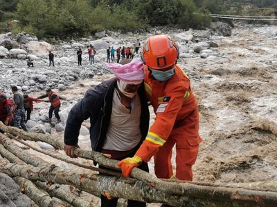 Aumenta la cantidad de fallecidos por el sismo en China: los rescatistas aún buscan sobrevivientes