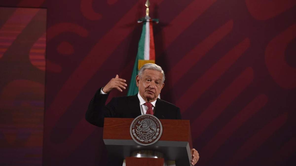 El presidente durante la conferencia matutina en Palacio Nacional