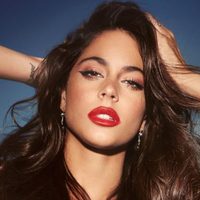 Con un impactante video, Tini Stoessel hizo un gran anuncio y enloqueció a sus fanes