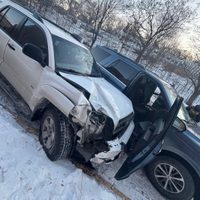 Agente del ICE dispara contra migrante en Minnesota después de ser atropellado