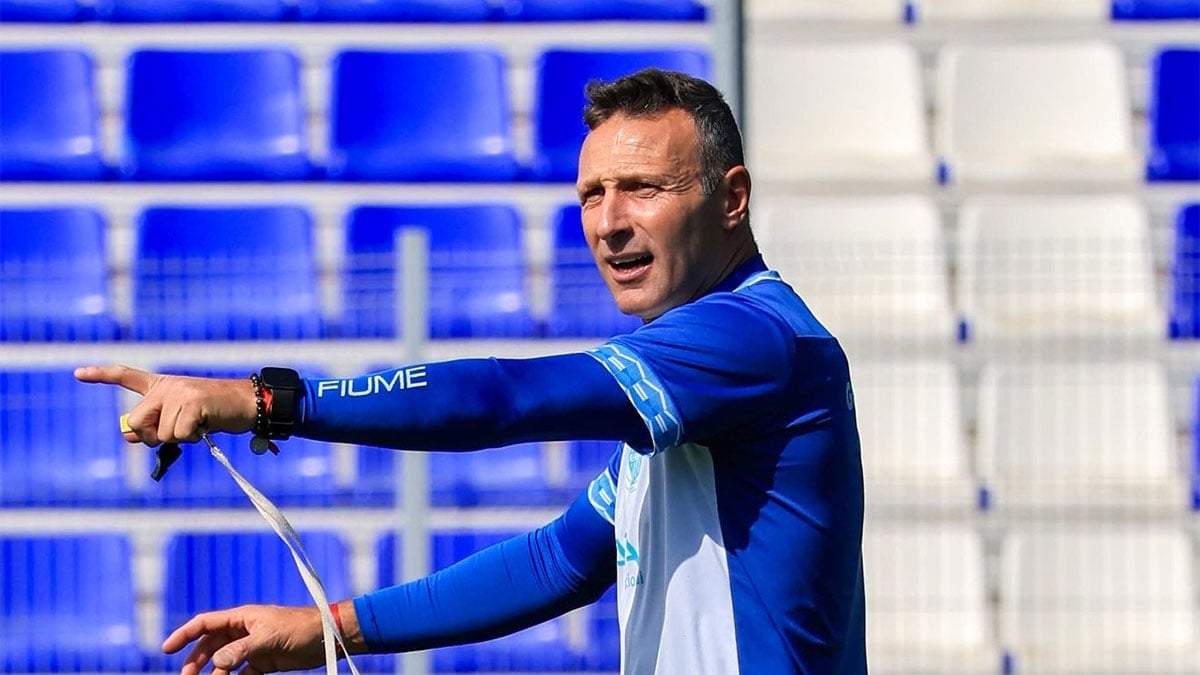 Walter Ribonetto. Desde que llegó, ganó 1 (de visitante), empató 1 (de local) y perdió 4 partidos.