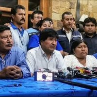 Evo Morales asume liderazgo del MAS; se alista para elecciones locales en Bolivia
