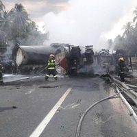 Imágenes del accidente en la autopista Siglo XXI