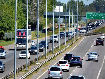 Coronavirus: El intendente de Pinamar pidió al Gobierno que cierre la Ruta 2