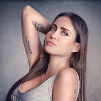 ¡Por fin! Celia Lora arrasa con un traje de baño muy jugado ¡Harás zoom!